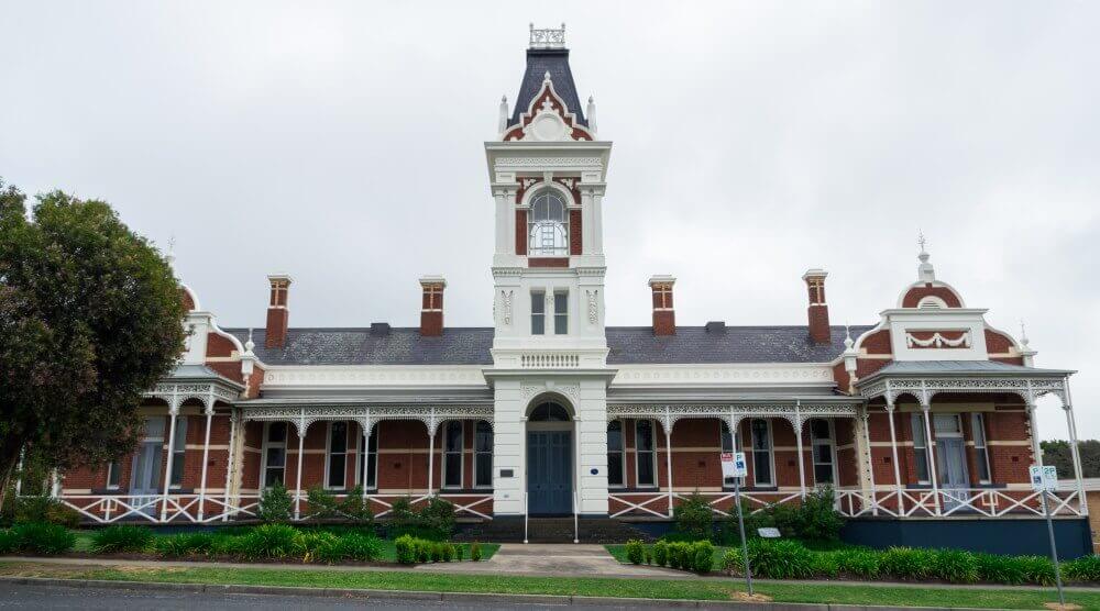 Visit local townships in the Grampians region Pyrenees House Education Centre in Ararat