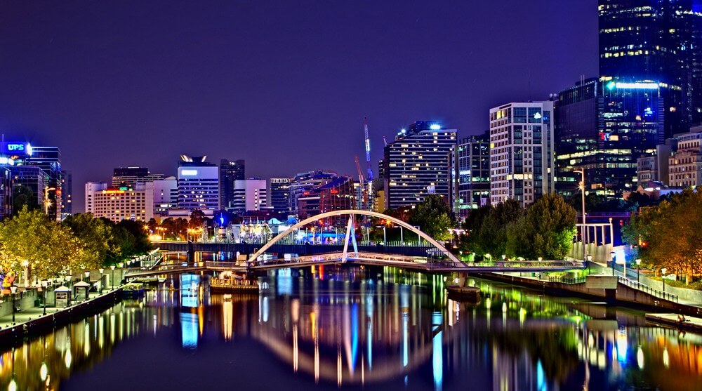 Enjoy Melbourne at night with a private tour guide