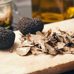 Truffle Heaven: Why it’s time to go truffle hunting in Melbourne